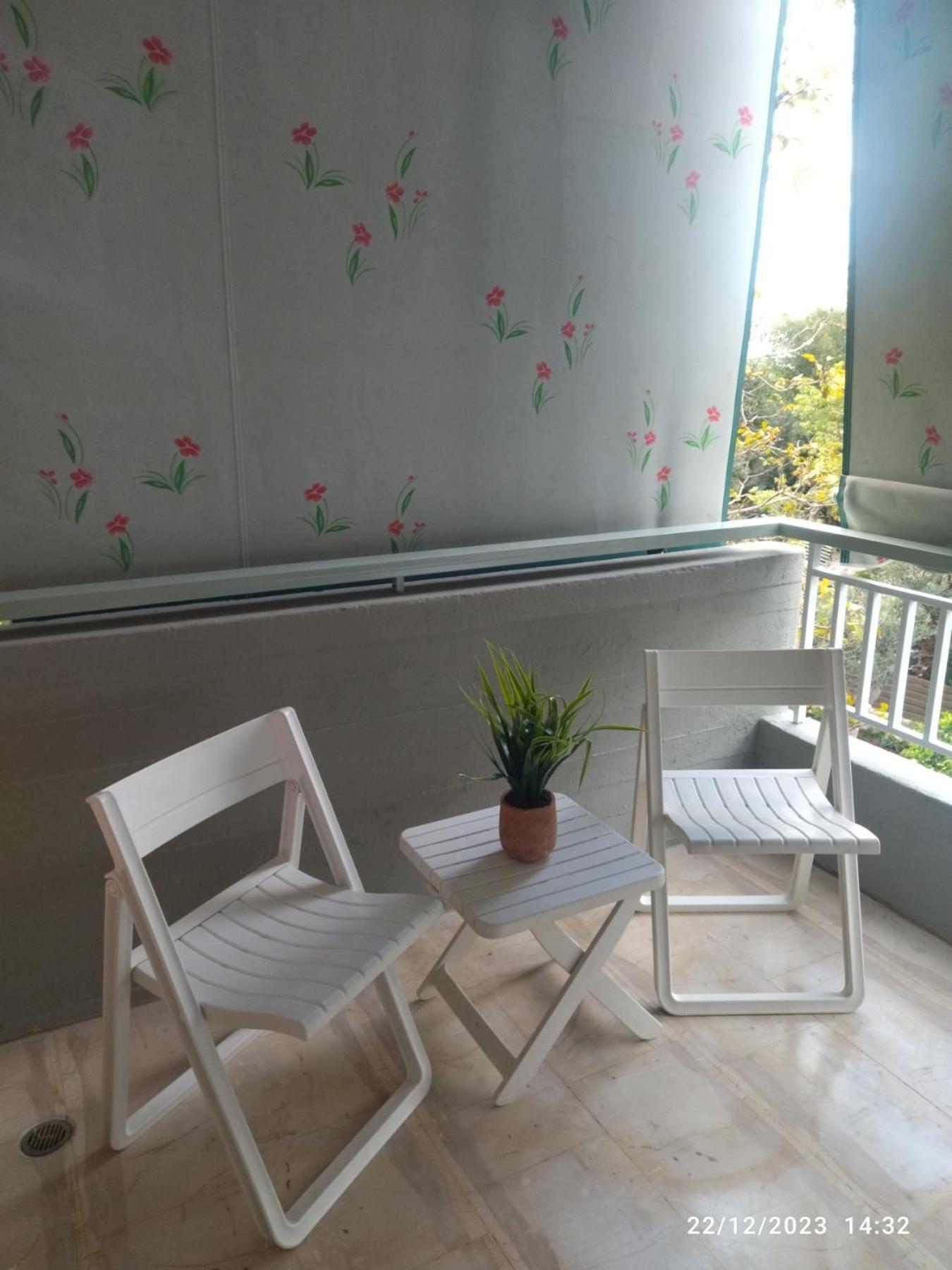 Swan Paradise Glyfada Apartment 아테네 외부 사진